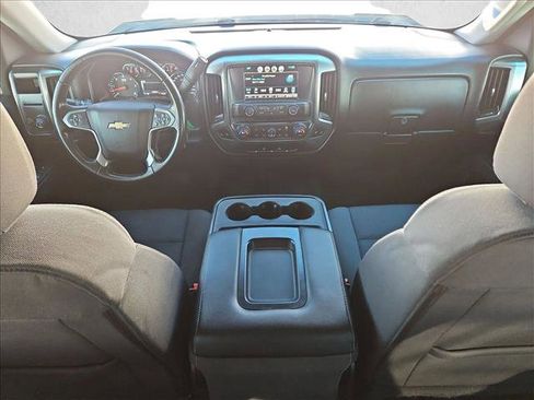 Used 2018 Chevrolet Silverado 1500 LT w/ Texas Edition image 17