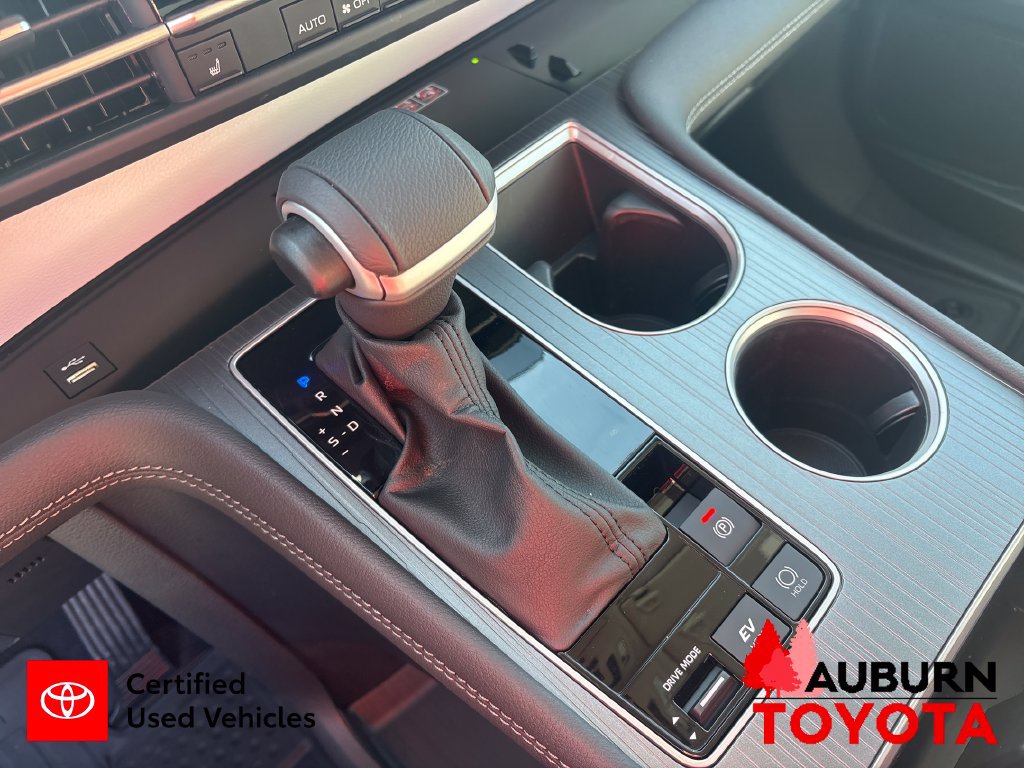 Certified 2025 Toyota Sienna XLE w/ XLE Plus Package FWD image 15