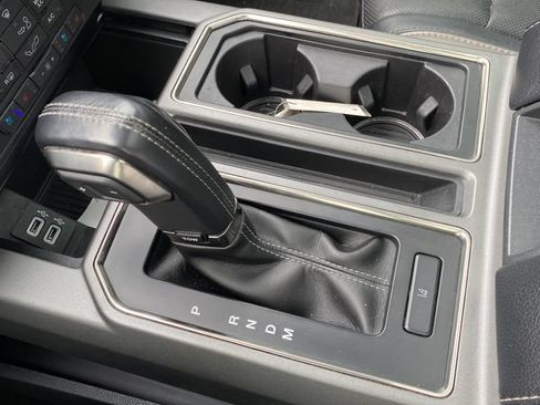 Used 2018 Ford F150 Raptor w/ Equipment Group 802A Luxury AWD/4WD image 19