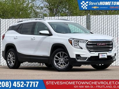 Used 2024 GMC Terrain SLT