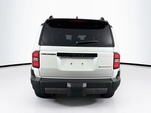 New 2027 Toyota Land Cruiser AWD/4WD image 7