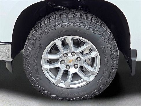 New 2026 Chevrolet Silverado 1500 W/T w/ WT Value Package image 9