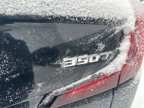 Used 2020 Cadillac XT4 Premium Luxury w/ Cold Weather Package image 29