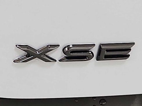 Certified 2026 Toyota C-HR AWD/4WD image 28