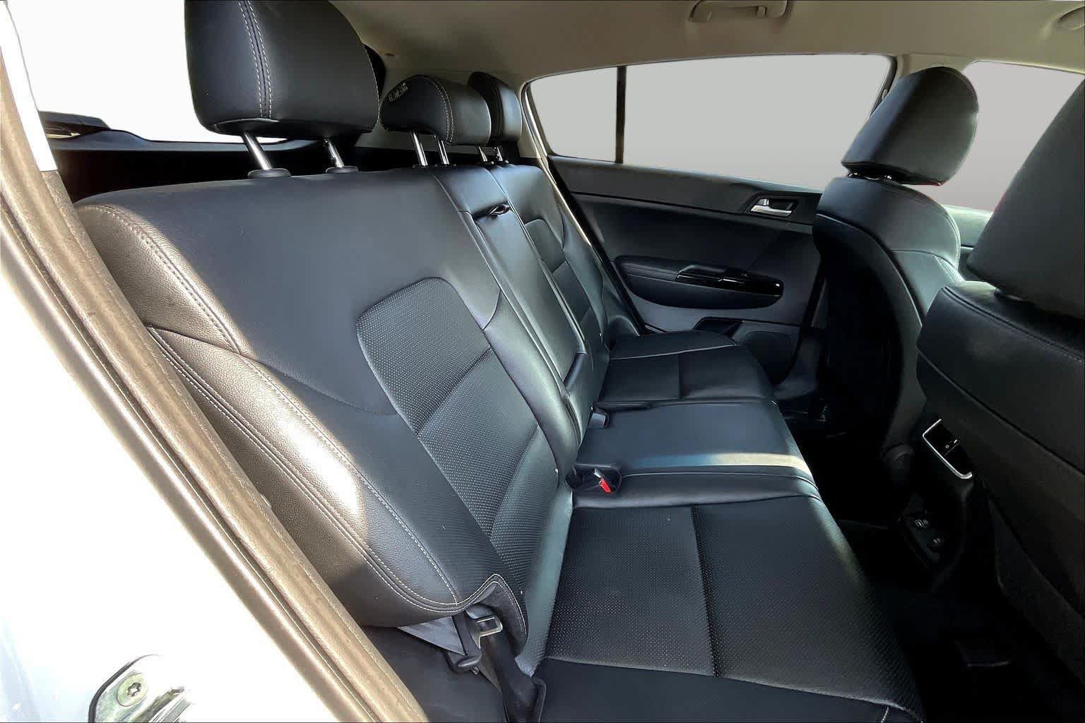 Used 2021 Kia Sportage EX AWD/4WD image 20
