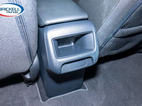 Certified 2024 Honda HR-V LX image 28
