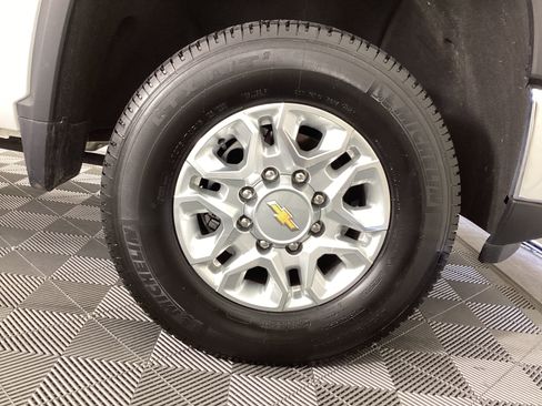 Used 2024 Chevrolet Silverado 3500 LT w/ All Star Edition image 9