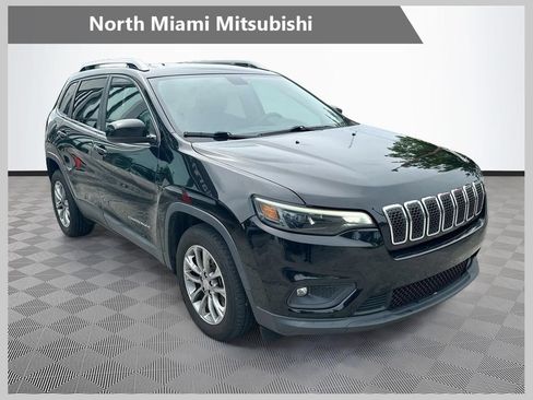 Used 2020 Jeep Cherokee Latitude Plus FWD image 1