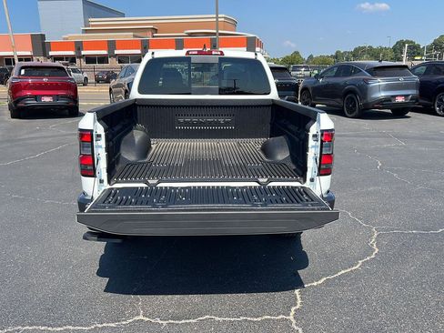New 2026 Nissan Frontier S image 10