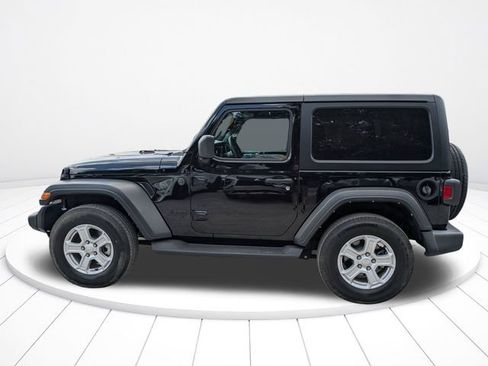 Used 2022 Jeep Wrangler Sport AWD/4WD image 7
