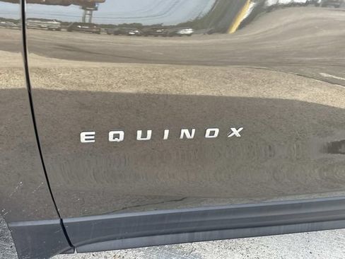 Used 2023 Chevrolet Equinox LT FWD image 45