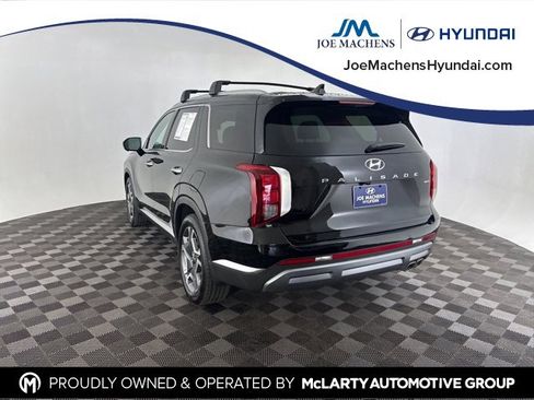 Certified 2025 Hyundai Palisade Limited image 6