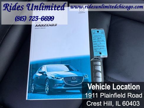 Used 2018 MAZDA MAZDA3 Touring FWD image 34