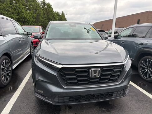 Used 2023 Honda CR-V LX image 5