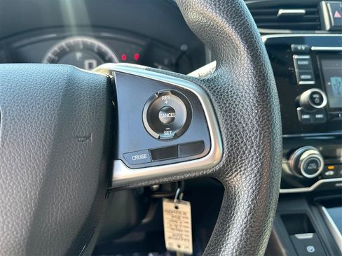 Used 2019 Honda CR-V LX image 30