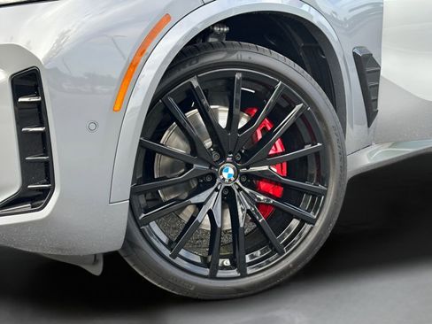 New 2026 BMW X5 xDrive40i w/ M Sport Package image 10