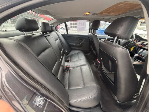 Used 2007 BMW 328xi Sedan image 12