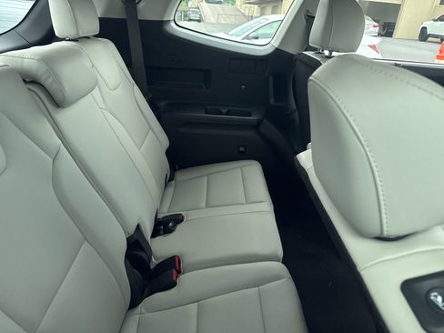 Used 2021 Kia Telluride SX w/ Nightfall Edition Package AWD/4WD image 12