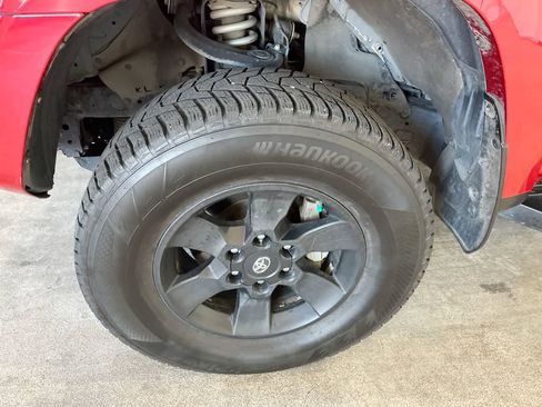 Used 2014 Toyota 4Runner Trail Premium image 10