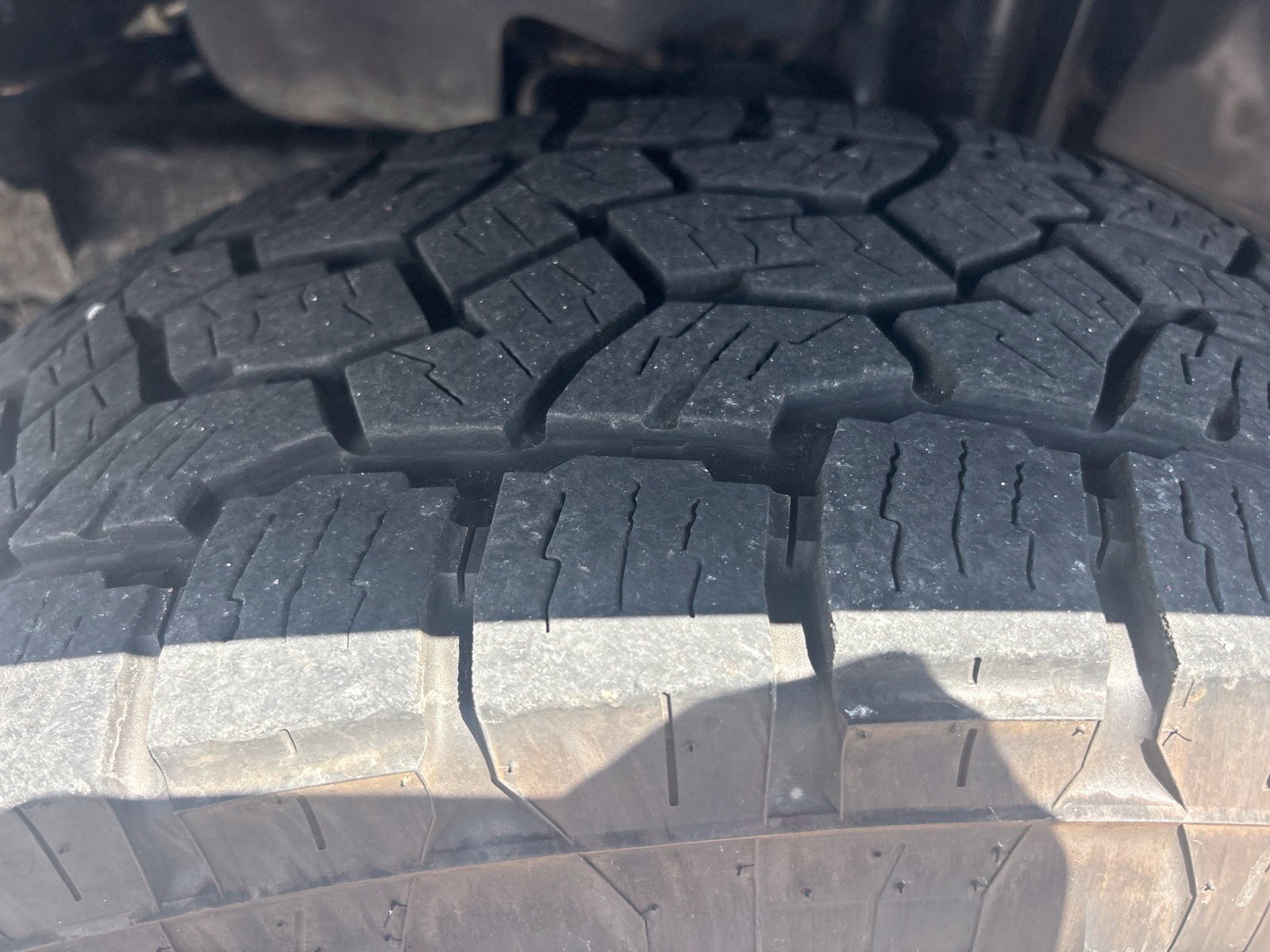 Used 2017 Jeep Wrangler Unlimited Sahara AWD/4WD image 14