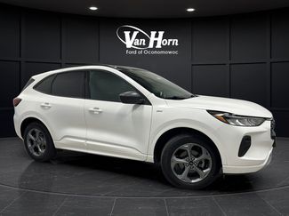 Used 2024 Ford Escape ST-Line w/ Tech Pack #1 AWD/4WD video 1