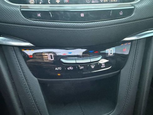 Used 2020 Cadillac XT5 Premium Luxury image 19