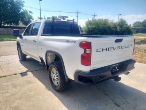 Used 2024 Chevrolet Silverado 2500 W/T w/ WT Fleet Convenience Package AWD/4WD image 3