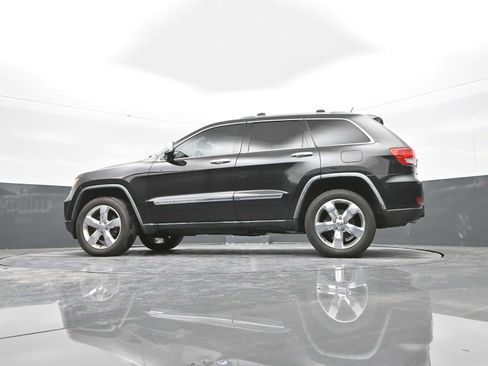Used 2011 Jeep Grand Cherokee Overland Summit image 49