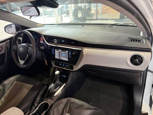 Used 2017 Toyota Corolla LE w/ LE Premium Package FWD image 49