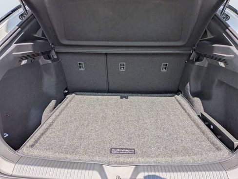 Used 2025 Volkswagen ID.4 Pro RWD image 12