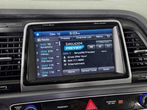 Used 2018 Hyundai Sonata Limited image 16