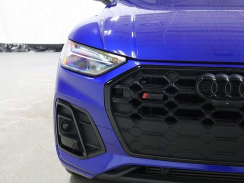 Used 2023 Audi SQ5 Premium Plus w/ Premium Plus Package image 15