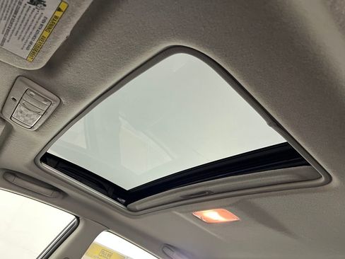 Used 2006 Toyota Matrix image 27