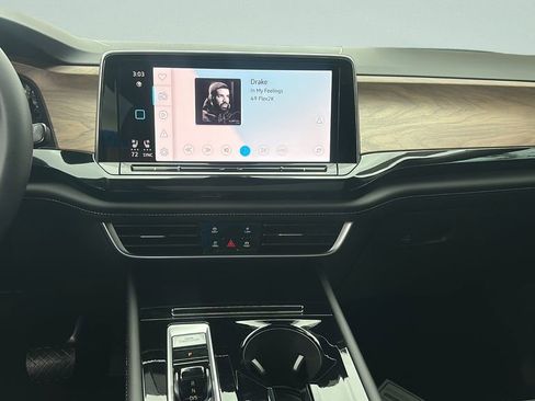 New 2026 Volkswagen Atlas SE FWD image 21