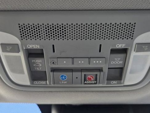 Used 2016 Acura ILX FWD image 32