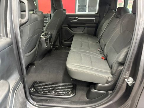 Used 2019 RAM 1500 Big Horn AWD/4WD image 13