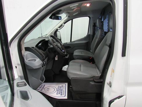 Used 2019 Ford Transit 150 130 Low Roof RWD image 35