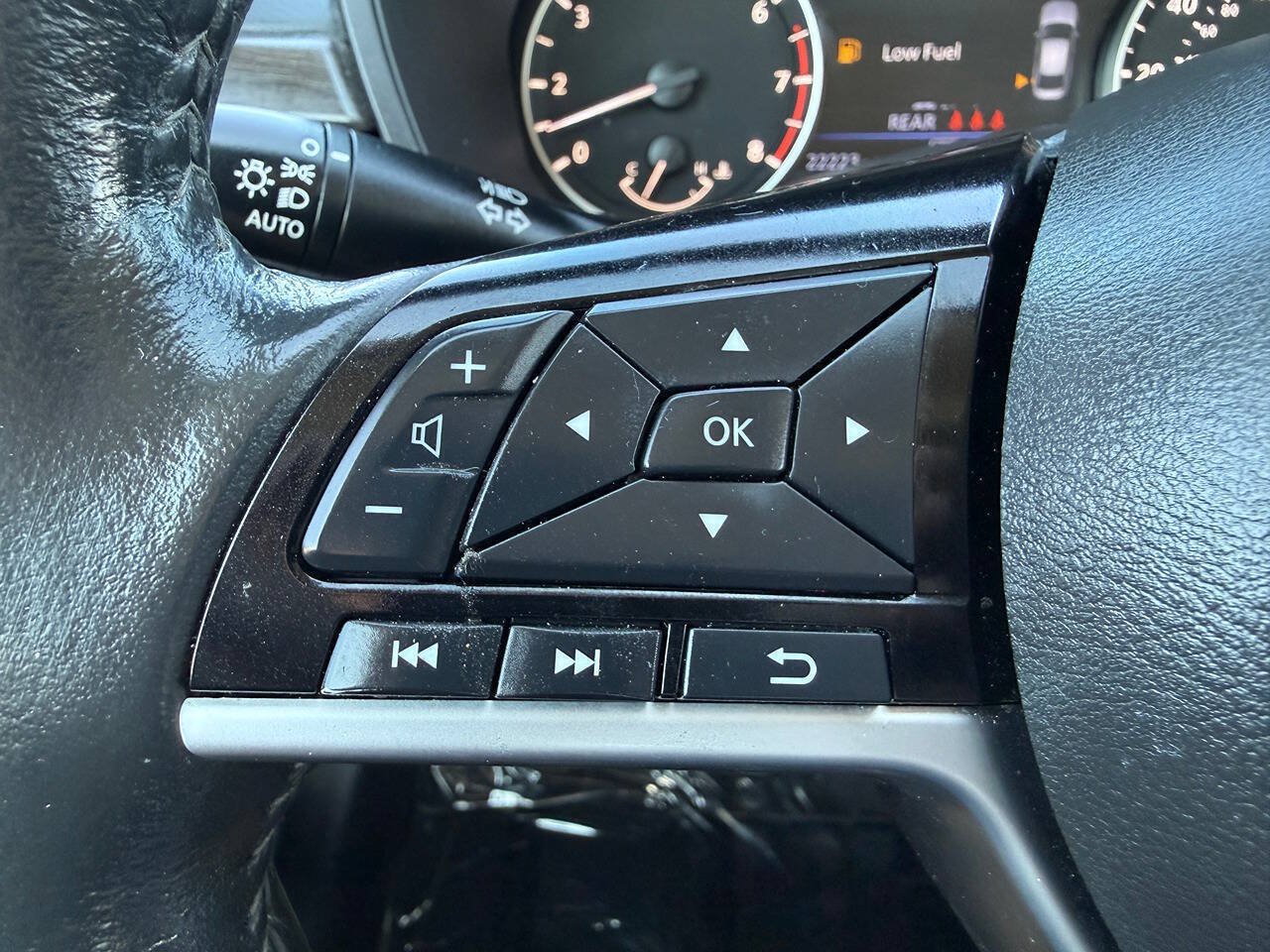 Used 2024 Nissan Altima 2.5 SL AWD/4WD image 33