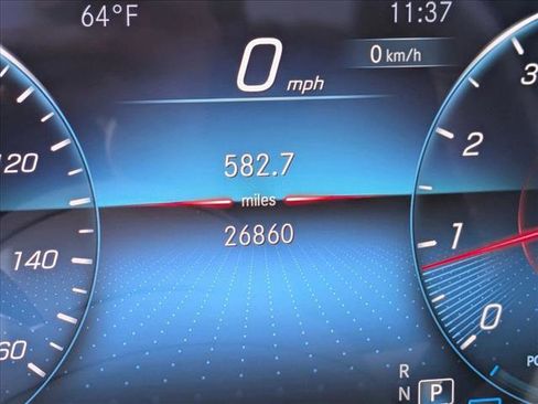 Used 2023 Mercedes-Benz E 450 Cabriolet image 11