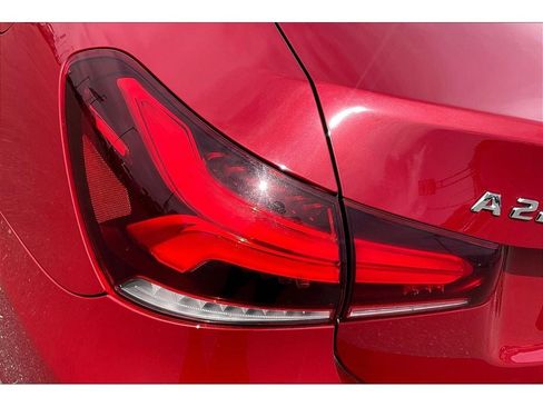Used 2021 Mercedes-Benz A 220 4MATIC image 30