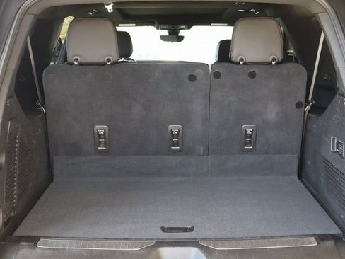 Used 2021 GMC Yukon XL Denali w/ Denali Premium Package image 46