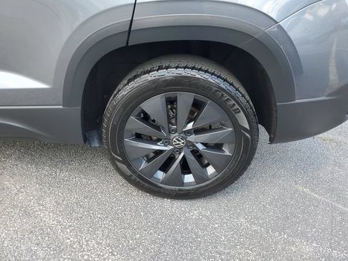 Certified 2024 Volkswagen Taos S FWD image 7