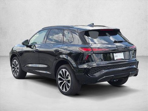 New 2026 Audi Q3 quattro 2.0T AWD/4WD image 8