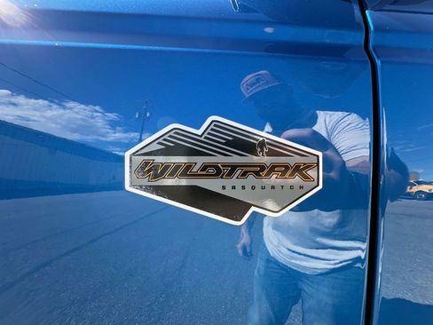 Used 2022 Ford Bronco Wildtrak image 31