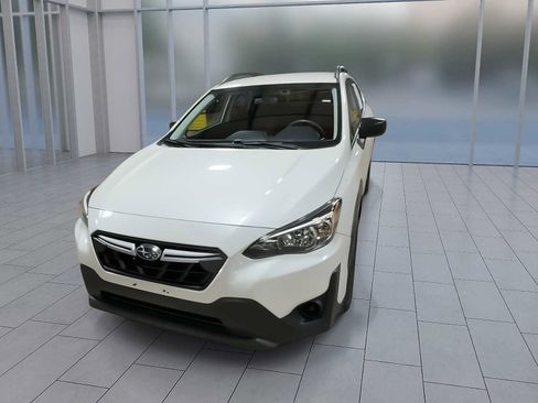 Used 2021 Subaru Crosstrek 2.0i AWD/4WD image 4