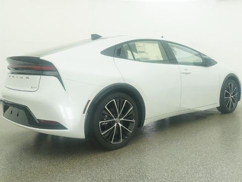 New 2026 Toyota Prius Limited FWD image 25