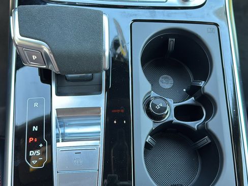 New 2026 Audi RS Q8 performance image 21