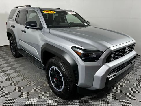 Certified 2025 Toyota 4Runner TRD Off-Road Premium w/ Tow Technology Package image 3