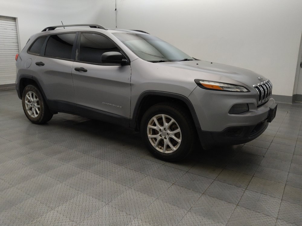Used 2017 Jeep Cherokee Sport AWD/4WD image 11