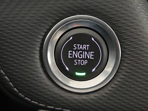 Used 2025 Chevrolet Equinox LT image 22